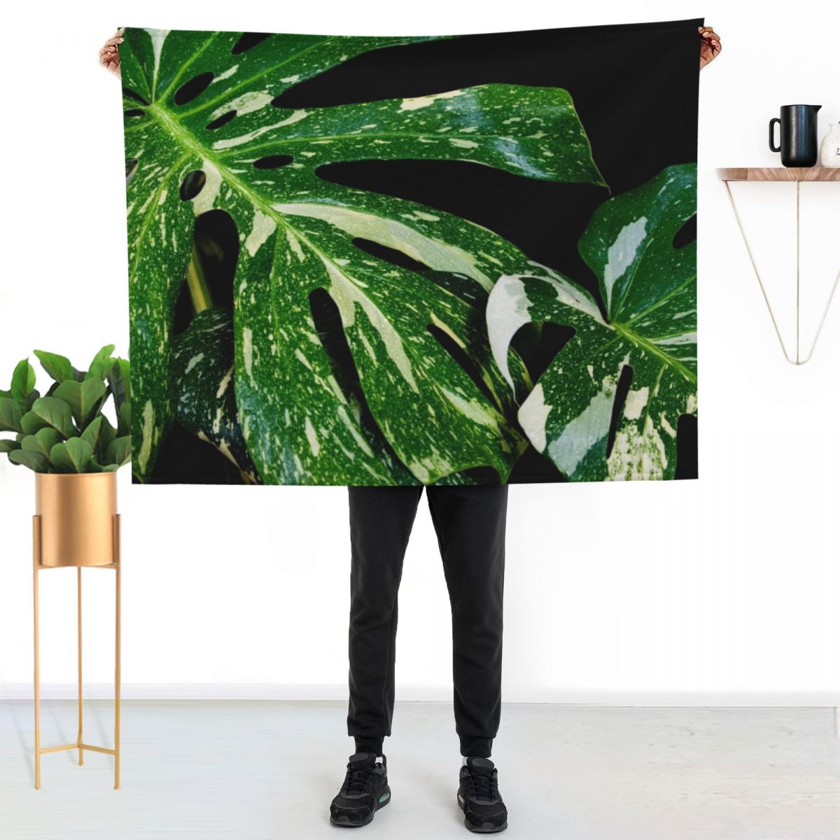 Плед Monstera Thai Constellati – обзор и цена Monstera Thai Constellation